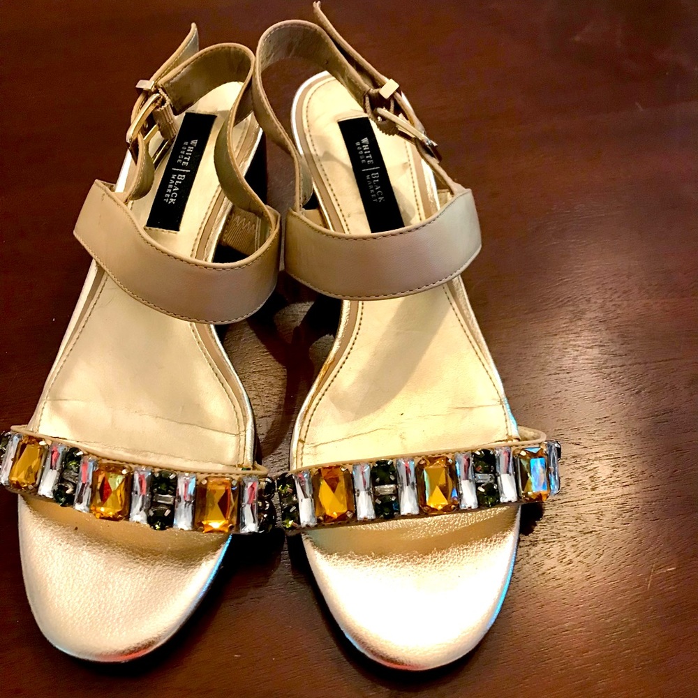 Darling WHBM dressy low heeled sandals